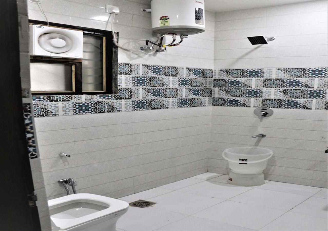 Hotel Blue Pine หริทวาร ภายนอก รูปภาพ